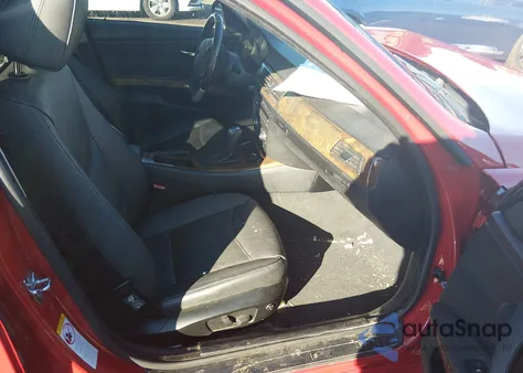 2007 BMW 328Xi z USA, uszkodzony, nr VIN WBAVC73597KP35861